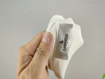 czarne t shirty damskie w serek: T-shirt damski, rozmiar S — 4