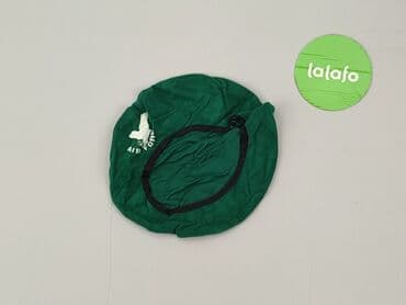 body z kubusiem puchatkiem: Hat, condition - Good — 3