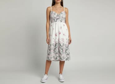 sukienki z obniżonym stanem na wesele: Сукня жіноча, розмір S — 1