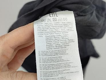 model bez koszulki: Mustang, T-shirt damski, rozmiar M — 5