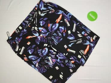 krótkie spodenki i nogi z cellulitem: Nutmeg, Szorty damskie, 2XL — 2