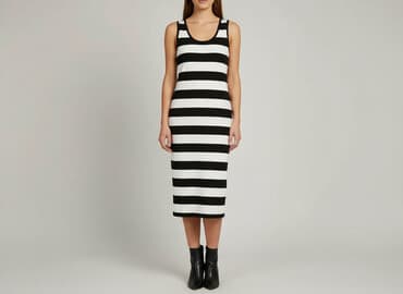 czarne sukienki na wesele dla puszystych: Sukienka damska, rozmiar S — 5