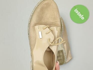 kozaki beżowe ccc: Półbuty damskie, 38 — 6
