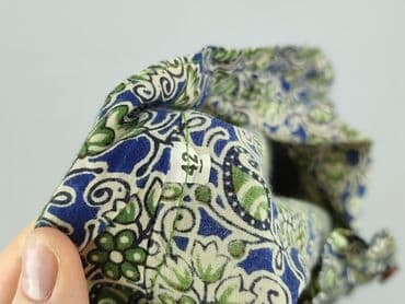 abercrombie and fitch t shirty: Women's blouse, XL — 4