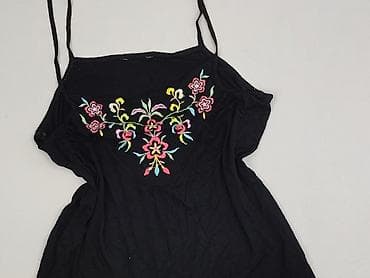 Women`s top, size S