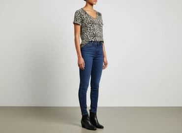 reserved czarne t shirty: Футболка жіноча, розмір S — 1