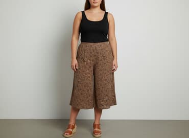 dżinsy kuloty: Spodnie 3/4 damskie, rozmiar 3XL — 6