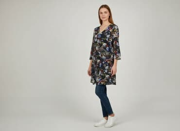 sukienki z nadrukiem: Sukienka damska, rozmiar M — 1