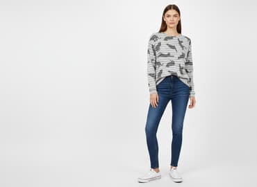 bluza wiedźmin reserved: Reserved, Sweter damski, rozmiar S — 1