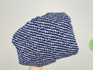 bluza z dobermanem cekiny: Bluza damska
, L — 7