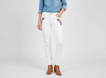 białe buty deichmann: Esmara, Jeansy damskie, rozmiar XS — 7