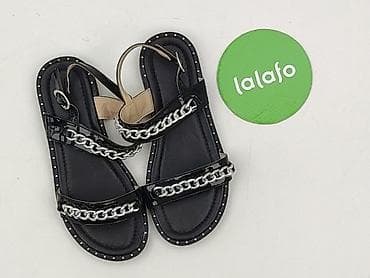 sandalki czarne ccc: Sandałki DeeZee, 33, Używany — 2