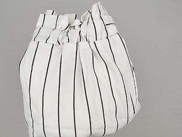 bluza biedronka: Bershka, Szorty damskie, rozmiar S — 6