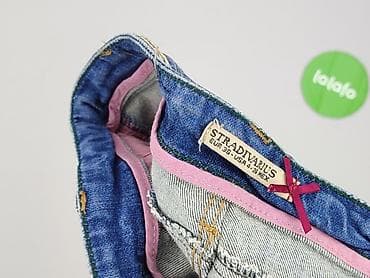 Kobiety: Stradivarius, Szorty damskie, rozmiar S — 4