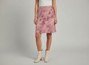 spódnice letnia krótkie: Spódnica damska, rozmiar M — 1