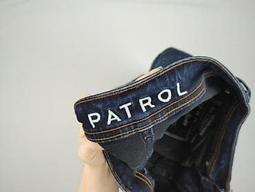 czarne cargo pull and bear: Jeansy dla mężczyzn, rozmiar S — 4