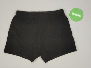 krótkie spodenki i nogi z cellulitem: Amisu, Szorty damskie, rozmiar S — 3