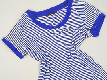 jeansy damskie podarte: Women`s T-shirt, size 2XL (EU 44) — 1
