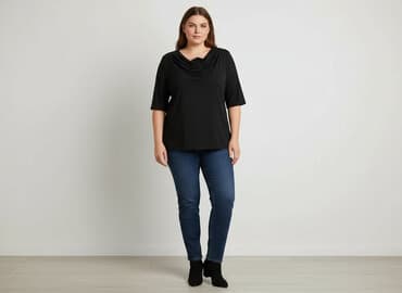 rozmiary bluzek damskich: Bluzka damska, rozmiar 6XL — 6