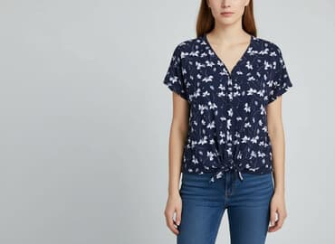 vistula koszule z krótkim rękawem: Beloved, Women's blouse, size L — 1