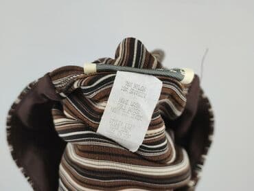 bluzka z reniferem dla dziewczynki: Charlotte Russe, Bluzka damska, rozmiar L — 5