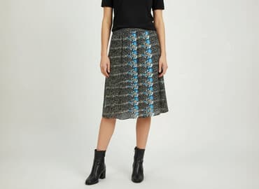 c a body: Spódnica damska, rozmiar L — 6