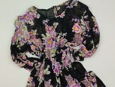 prosta sukienka z bufiastymi rękawami: Women`s dress, size S — 1