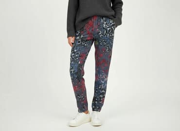 spodnie z hello kity: Spodnie materiałowe damskie, rozmiar S — 1