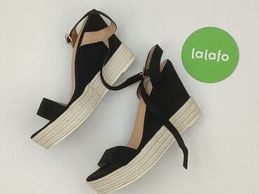 kapcie damskie na koturnie ccc: Sandały damskie, rozmiar 40 — 3