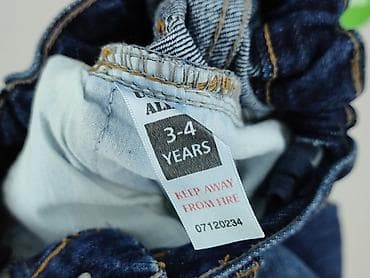 emo bluza: Spodnie jeansowe, 3-4 lat, 98/104, stan - Bardzo dobry — 5