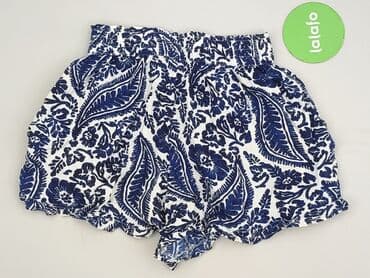 krótkie spodenki i nogi z cellulitem: Szorty damskie, S — 3