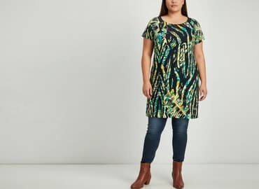 sukienka krótszy przód dłuższy tył: Women`s dress, size 2XL — 1