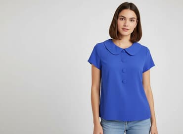 koszula damska z ozdobnym kołnierzykiem: Жіноча блуза, розмір S — 1