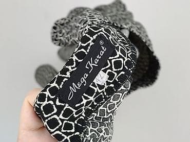 m: Women's blouse, size M — 4