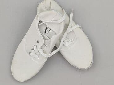 biale adidasy do sukienki: Trampki damskie, 39 — 6