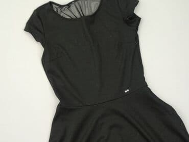 czarna sukienka z rozszerzanymi rękawami: Women`s dress, size S — 2