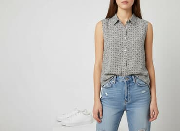 Жіноча блуза, розмір S на lalafo.pl Жіноча блуза, розмір S