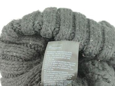 h: Cap, Female, condition - Good — 5