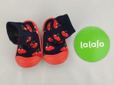 buty dziecięce wsuwane: Kapcie 22, Używany — 2