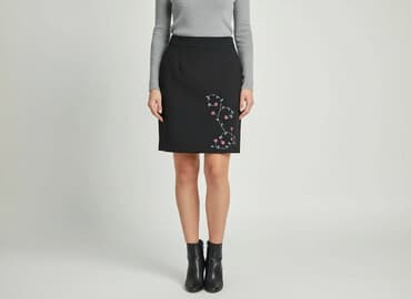 spódniczka ze sznurowaniem: Spódnica damska, rozmiar M — 7