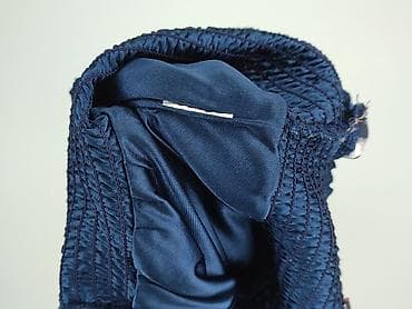 czarna bluza pull and bear: Bluzka damska, rozmiar S — 4