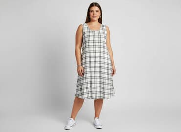 dluga biala koszula: Sukienka damska, rozmiar XL — 7