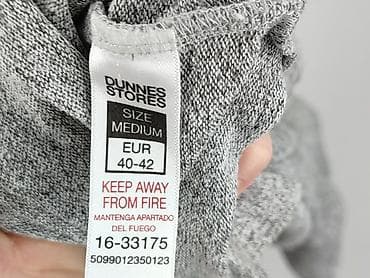 born 2023 c: Dunnes Stores, T-shirt damski, rozmiar M — 4