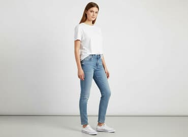 ripped jeans bershka: Bershka, Jeans for women, size S — 7