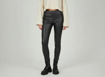 legginsy eko skóra push up: Cropp, Legginsy Ze skóry ekologicznej damskie, rozmiar XS — 1