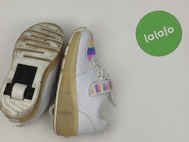 koszulka z nadrukiem roweru: Buty sportowe 33, Używany — 4