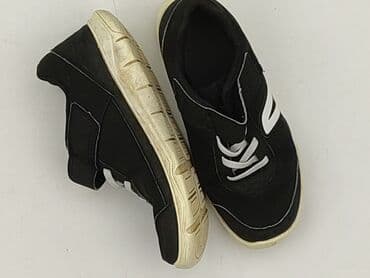 półbuty czerwone: Buty sportowe 35, Używany — 1