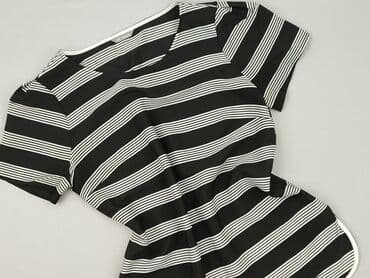 Marks & Spencer, Women`s T-shirt, size M (EU 38)