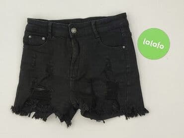 czarne krótkie spodenki z dziurami: Denim, Szorty damskie, rozmiar S — 2