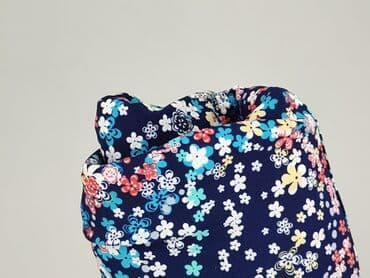 Жіночий одяг: Жіноча блуза, розмір 3XL — 5